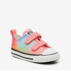 NEVER WORN Converse Velcro Strap Ombre Sneaker